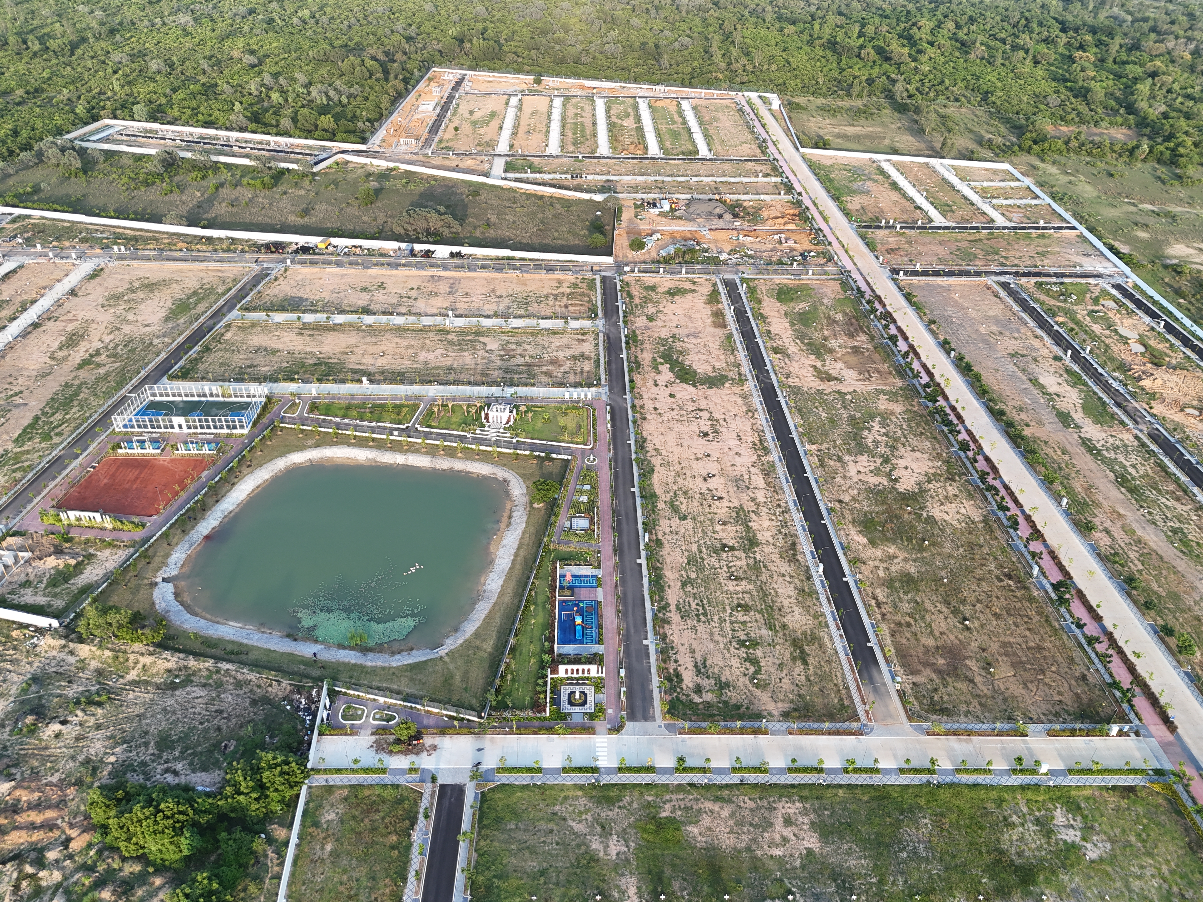 Godrej Sunrise Estate